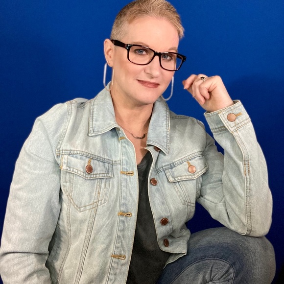 Meet your Posher, Christine - Picture 7 of 8